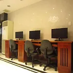Khách Sạn Phụng Hoàng