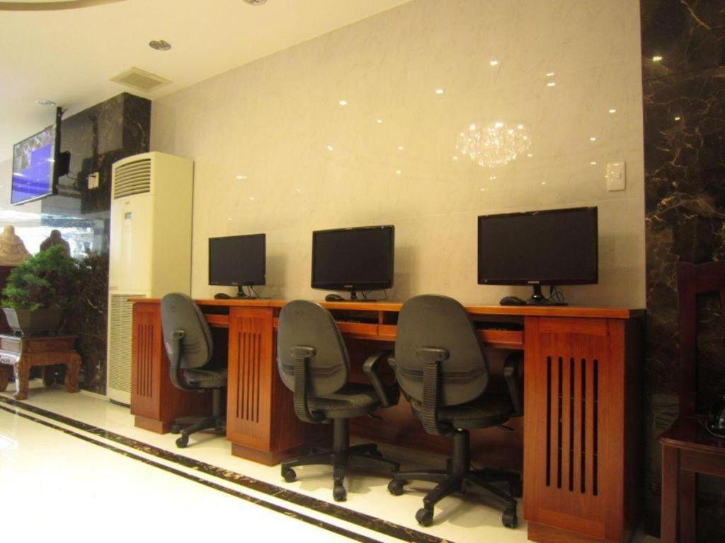 Phoenix Saigon Hotel